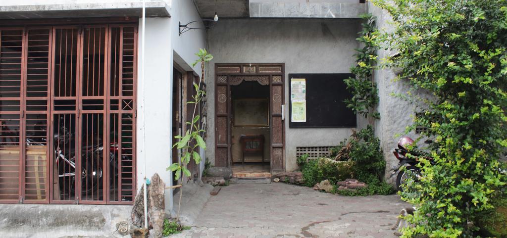 Posnya Seni Godod Art Gallery & Homestay Yogyakarta Exteriér fotografie